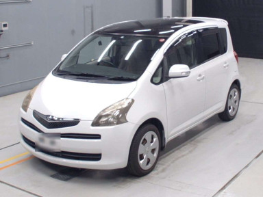 2006 Toyota Ractis