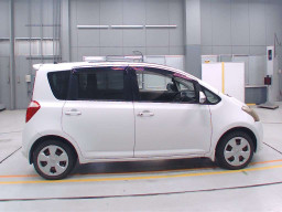 2006 Toyota Ractis