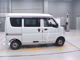 2016 Mitsubishi Minicab Van