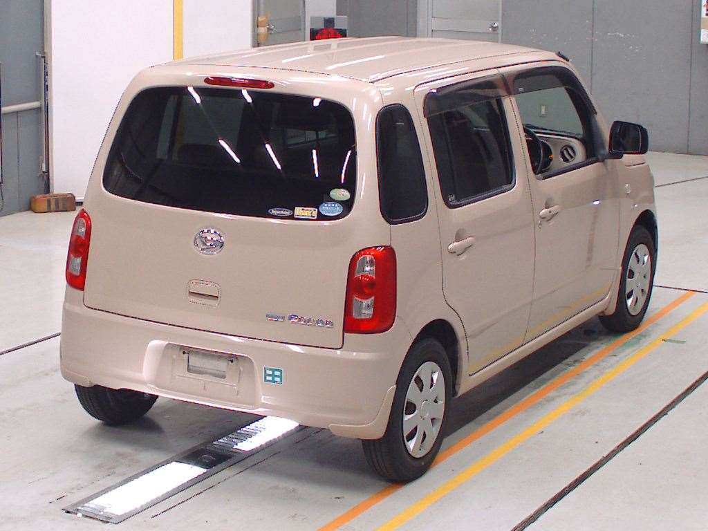 2009 Daihatsu Mira Cocoa L675S[1]