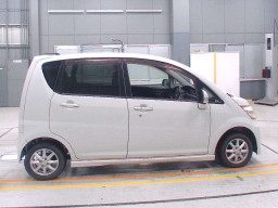 2010 Daihatsu Move