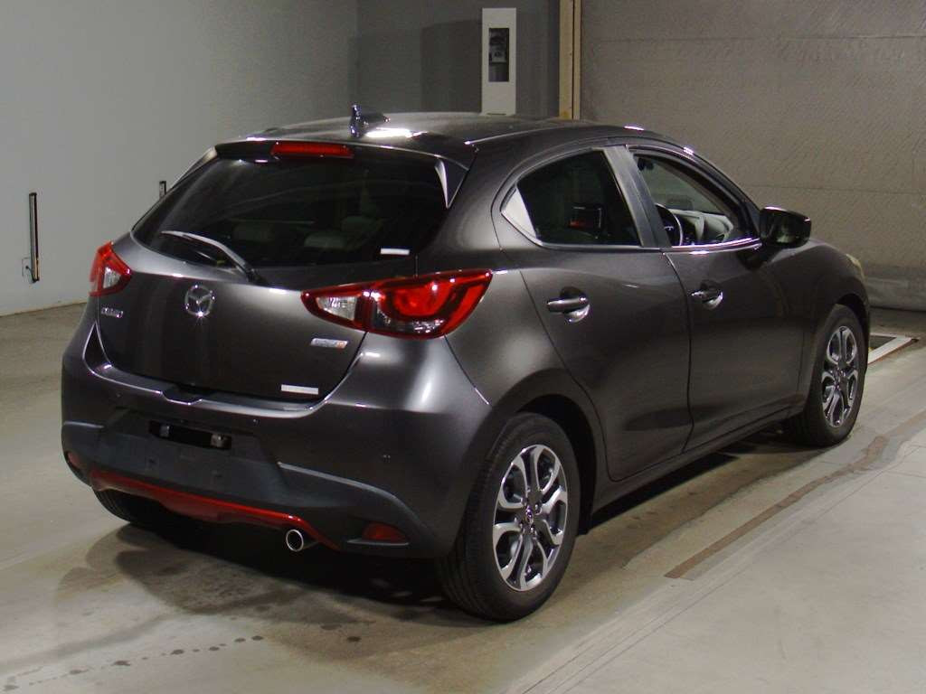 2018 Mazda Demio DJ5FS[1]