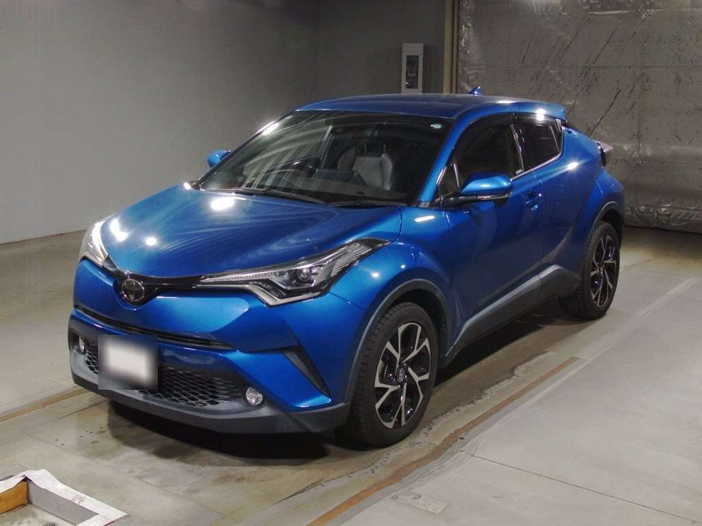 2017 Toyota C-HR NGX50[0]