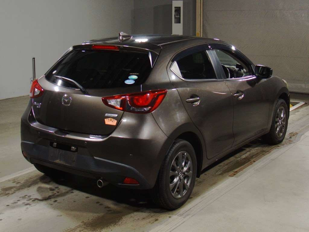 2018 Mazda Demio DJ3AS[1]