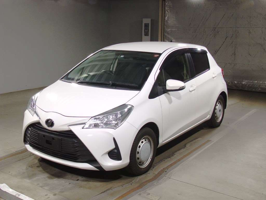 2017 Toyota Vitz KSP130[0]