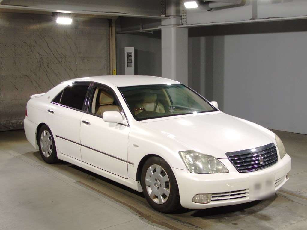 2006 Toyota Crown GRS180[2]