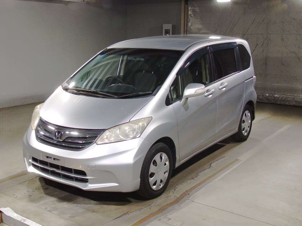 2013 Honda Freed GB3[0]