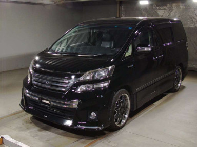 2013 Toyota Vellfire Hybrid