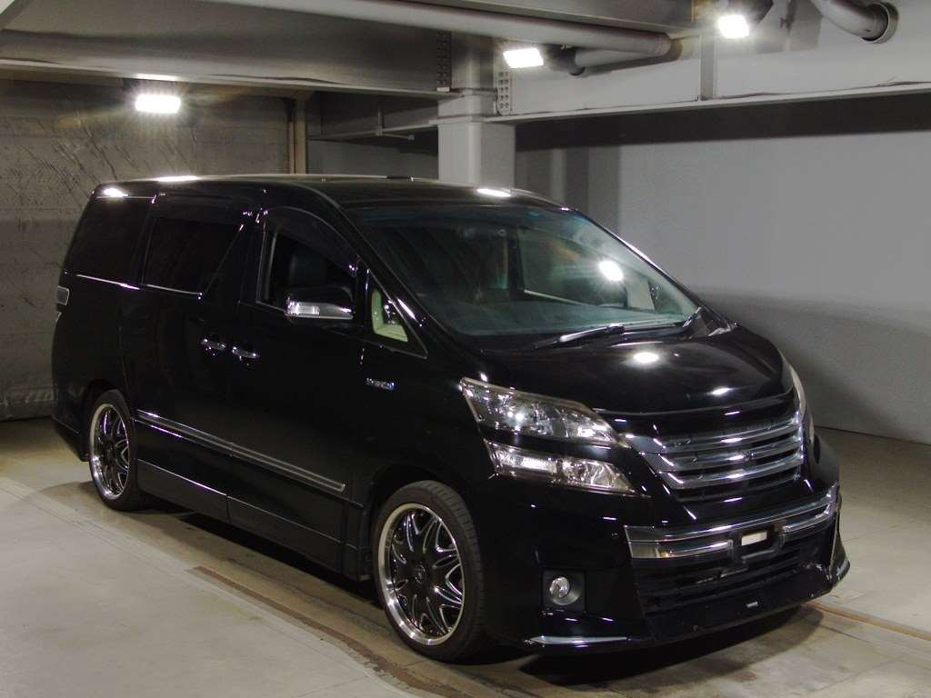 2013 Toyota Vellfire Hybrid ATH20W[2]