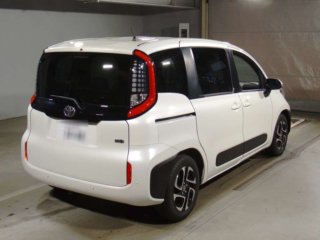 2023 Toyota Sienta MXPL10G[1]