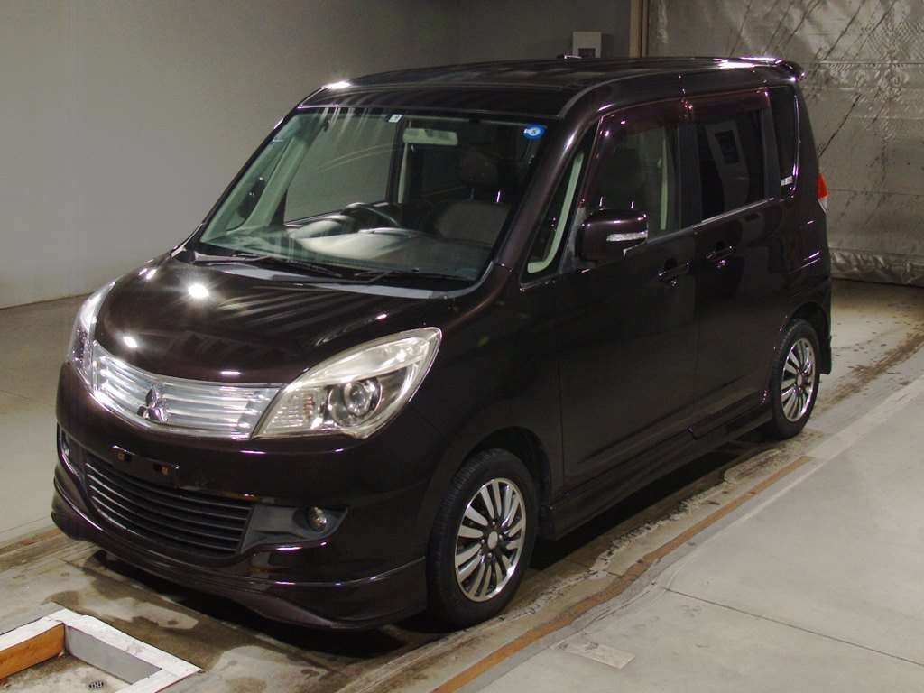 2011 Mitsubishi Delica D2 MB15S[0]