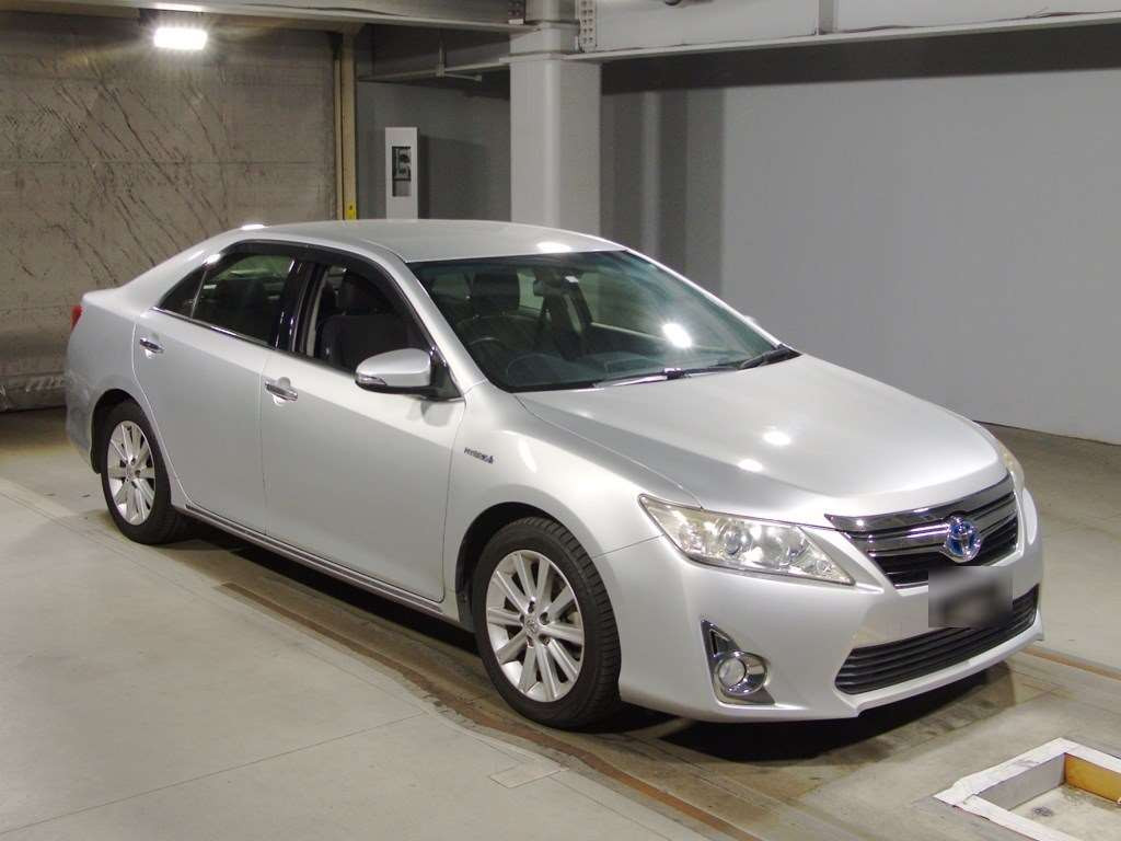 2012 Toyota Camry AVV50[2]