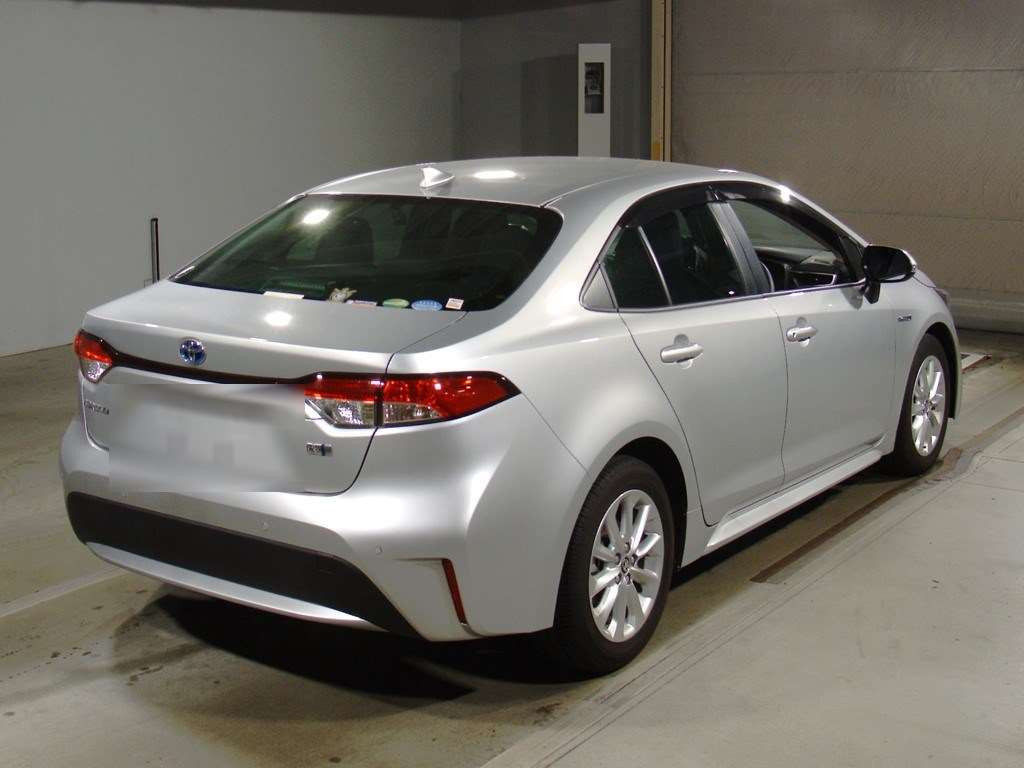 2020 Toyota Corolla Sedan ZWE211[1]