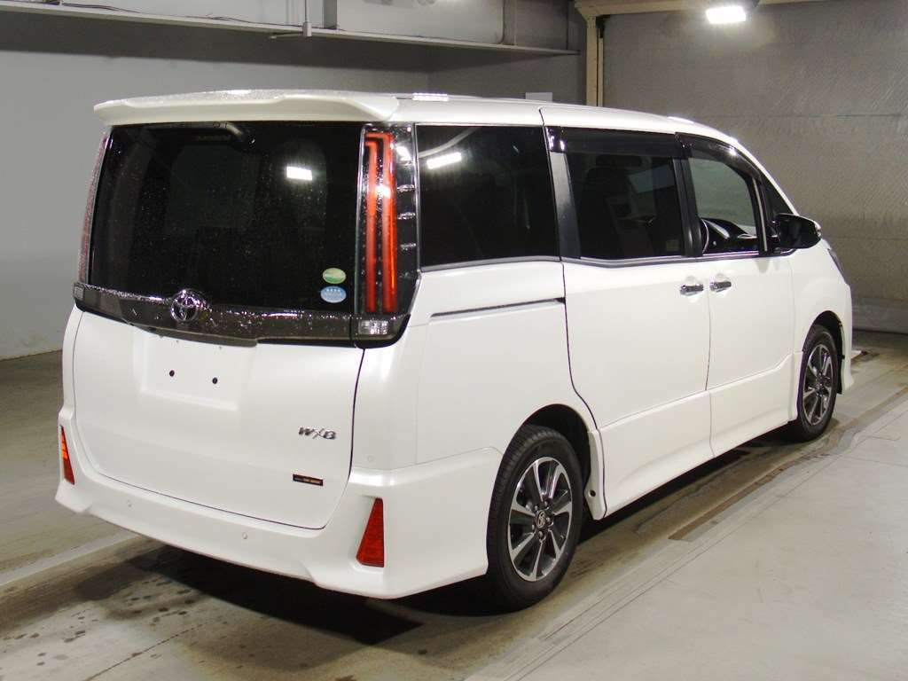 2020 Toyota Noah ZRR80W[1]