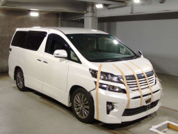 2013 Toyota Vellfire