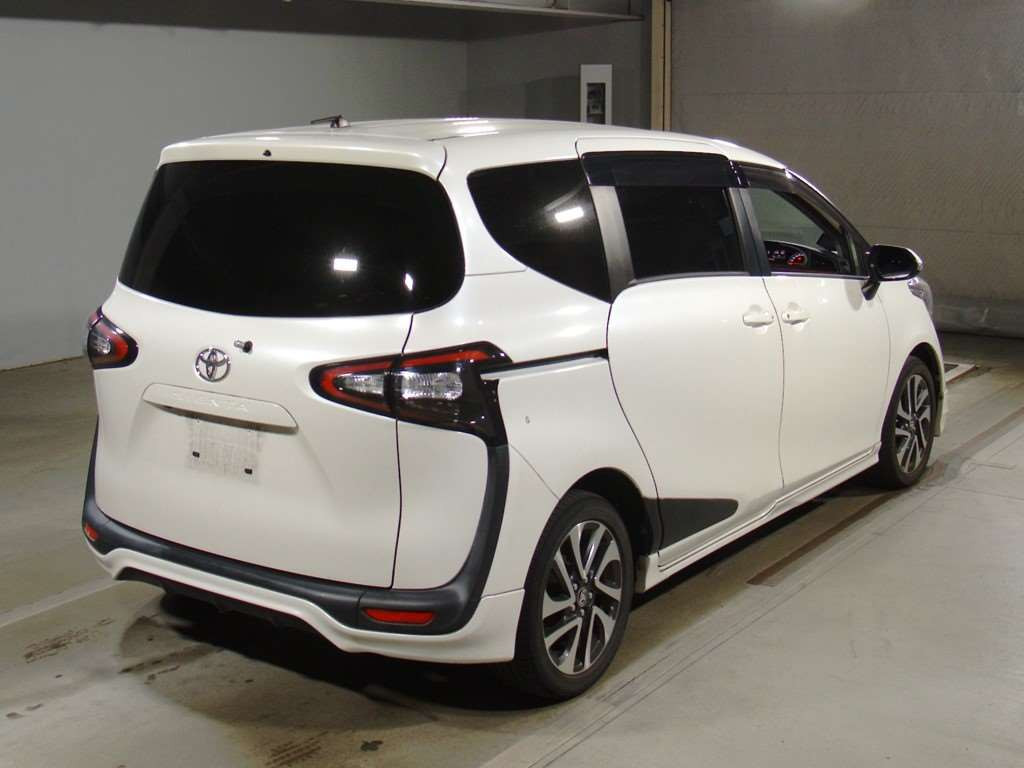 2016 Toyota Sienta NSP170G[1]