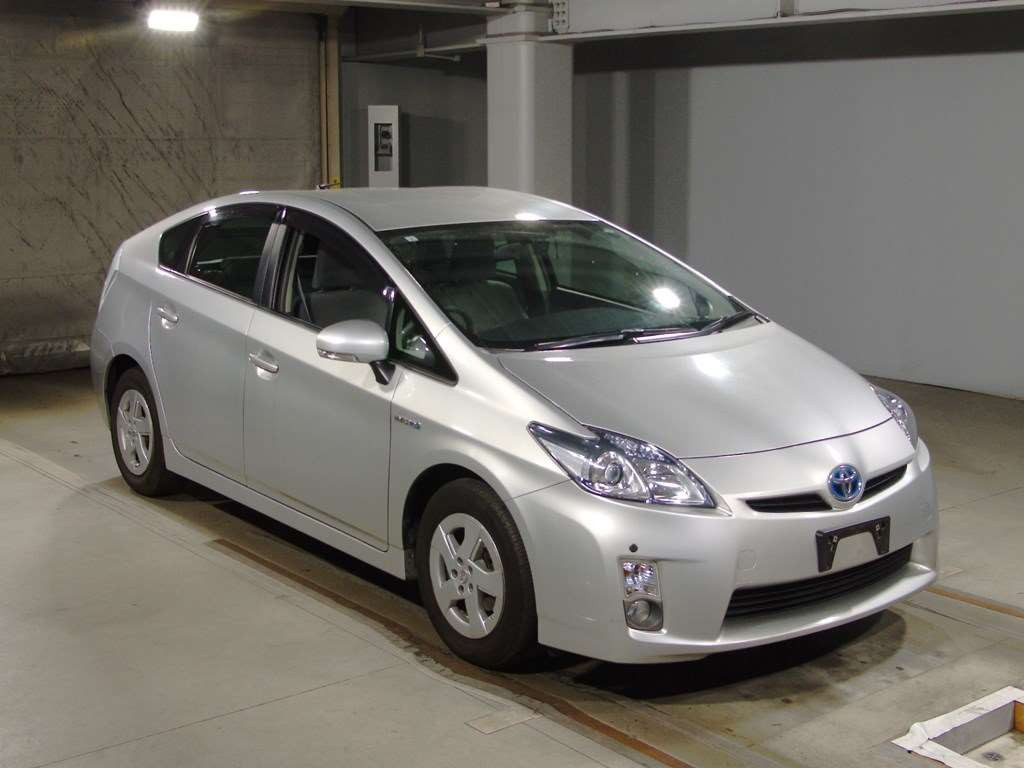 2009 Toyota Prius ZVW30[2]