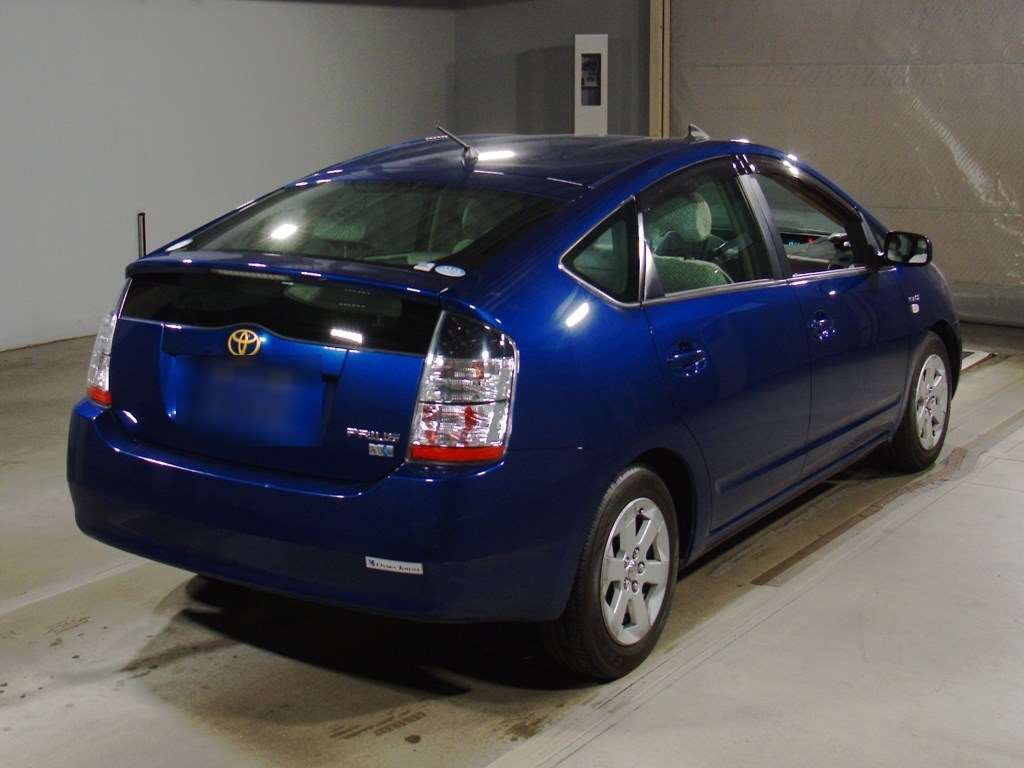 2004 Toyota Prius NHW20[1]