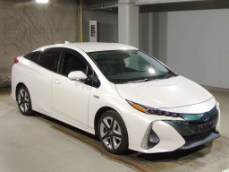 2017 Toyota Prius PHV