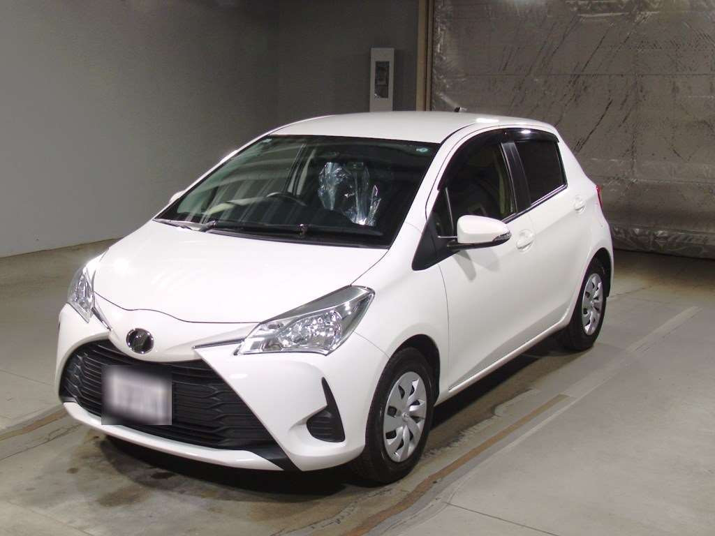 2019 Toyota Vitz NSP130[0]