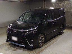 2019 Toyota Voxy