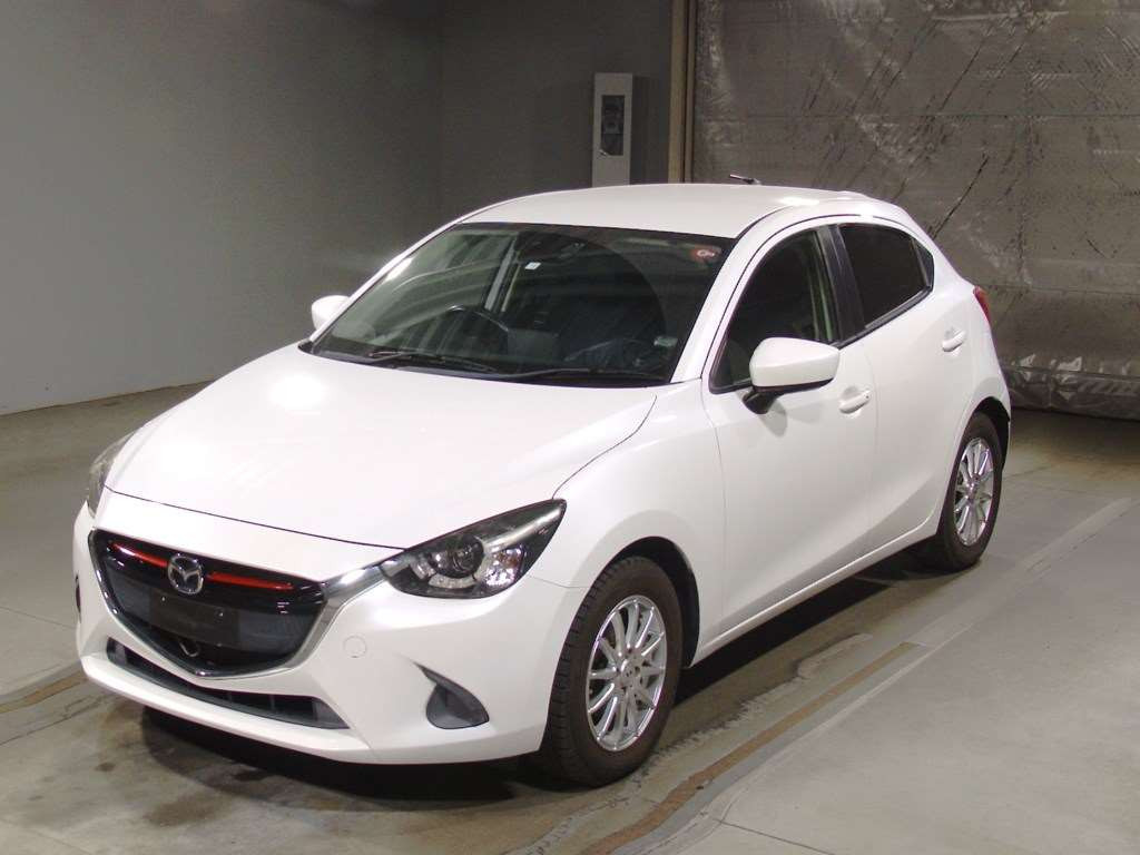 2016 Mazda Demio DJ5FS[0]