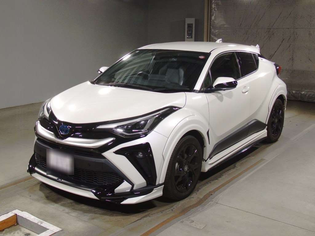 2020 Toyota C-HR ZYX11[0]