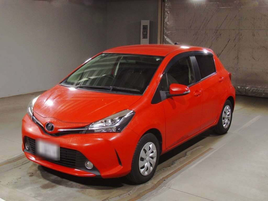 2015 Toyota Vitz NSP130[0]