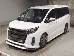 2017 Toyota Noah