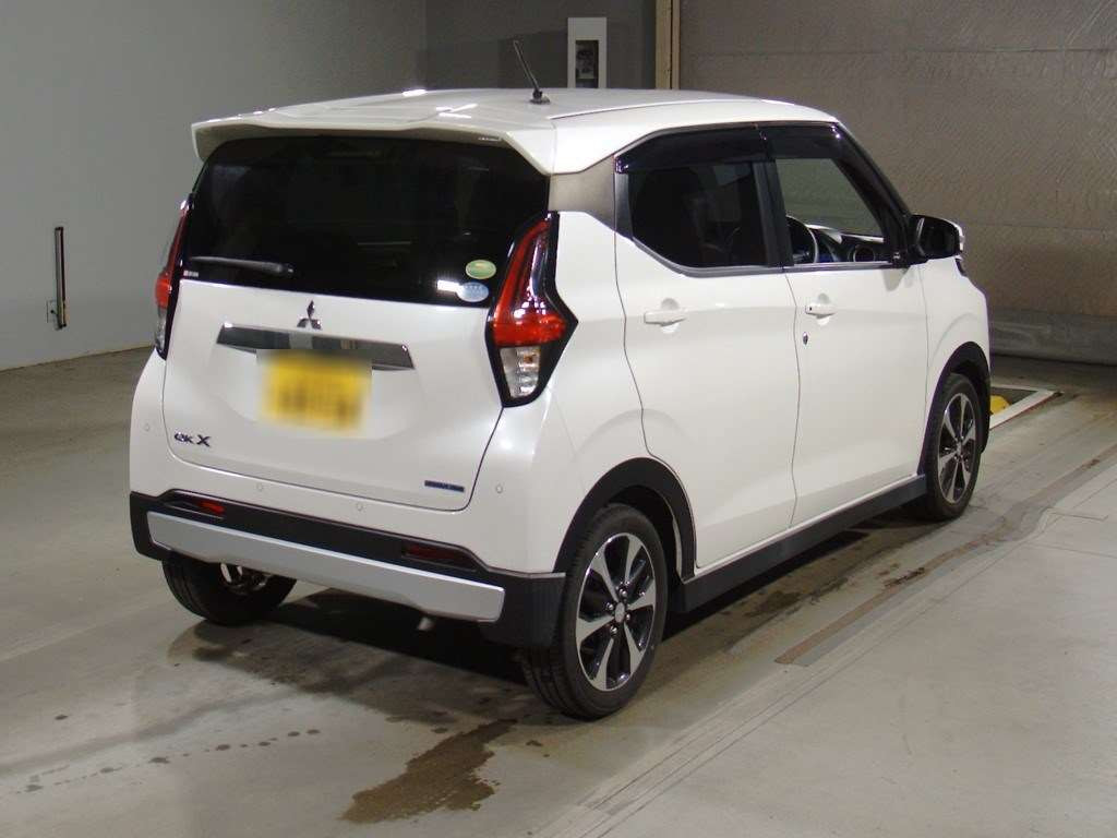 2019 Mitsubishi eK X B34W[1]