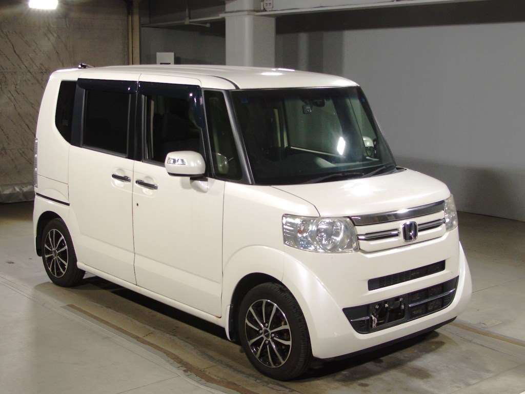 2015 Honda N-BOX JF1[2]