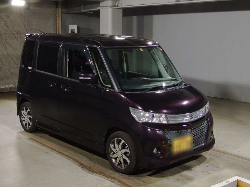 2010 Suzuki Palette SW MK21S[2]