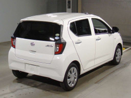 2019 Daihatsu Mira es