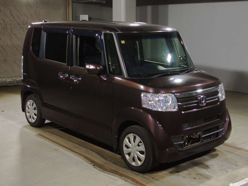 2016 Honda N-BOX JF1[2]