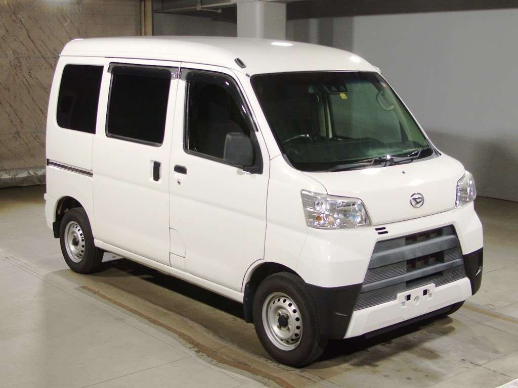 2018 Daihatsu Hijet Cargo S321V[2]