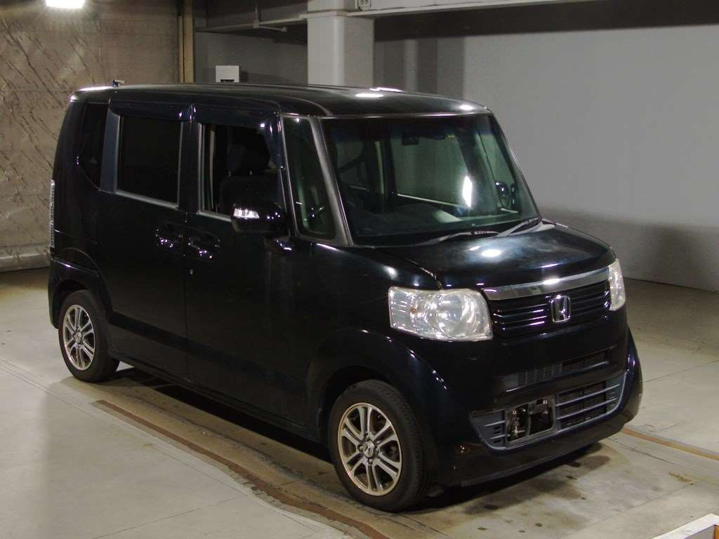 2014 Honda N-BOX JF1[2]