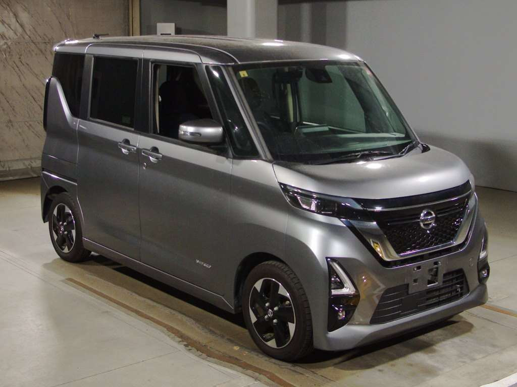 2021 Nissan Roox B44A[2]