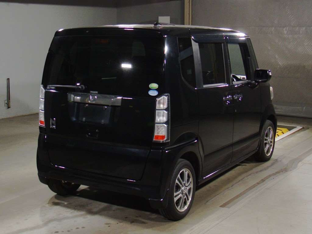 2013 Honda N-BOX JF1[1]