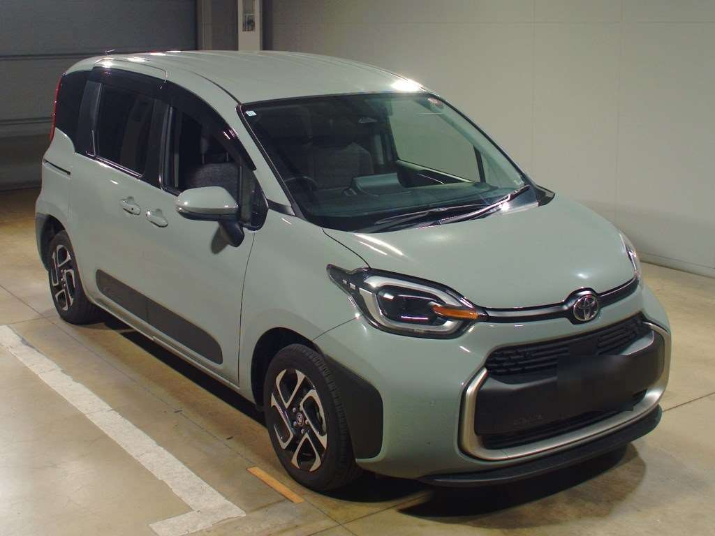 2023 Toyota Sienta MXPL12G[2]