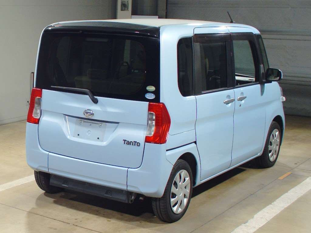 2015 Daihatsu Tanto LA600S[1]