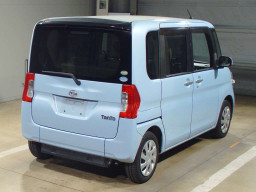 2015 Daihatsu Tanto