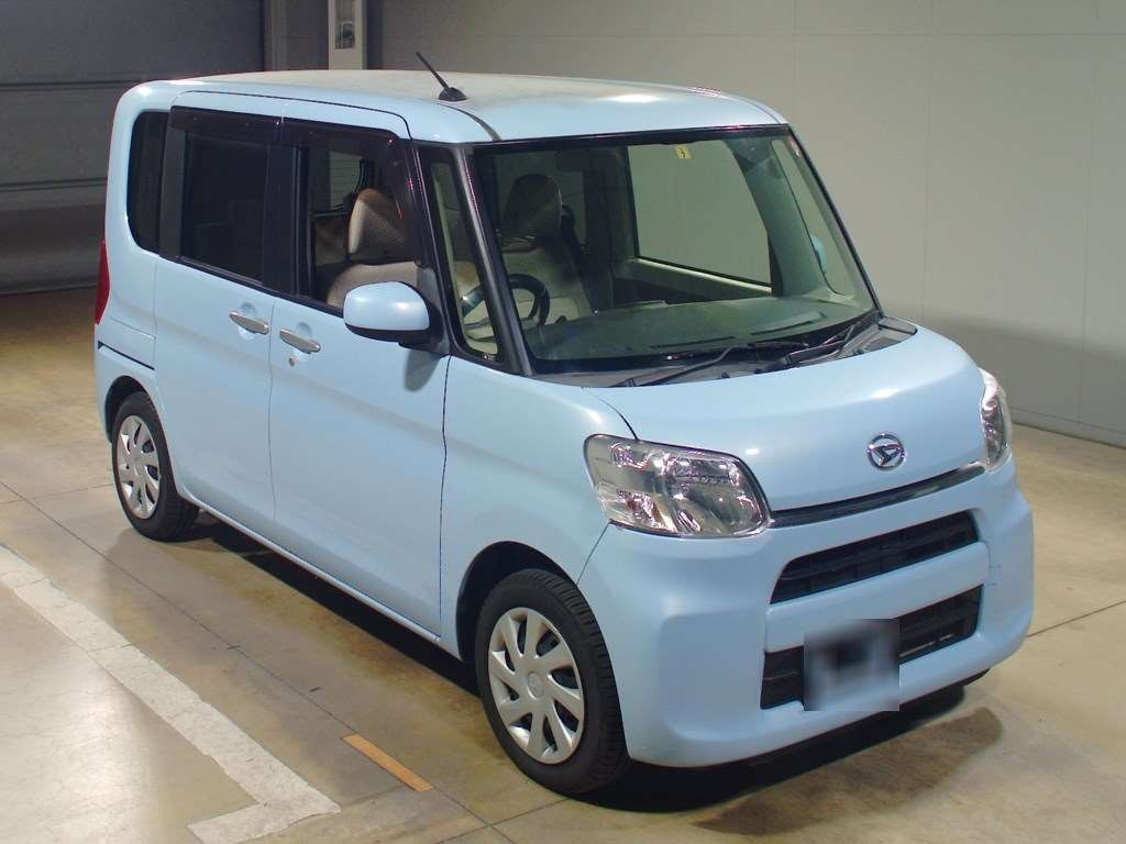 2015 Daihatsu Tanto LA600S[2]