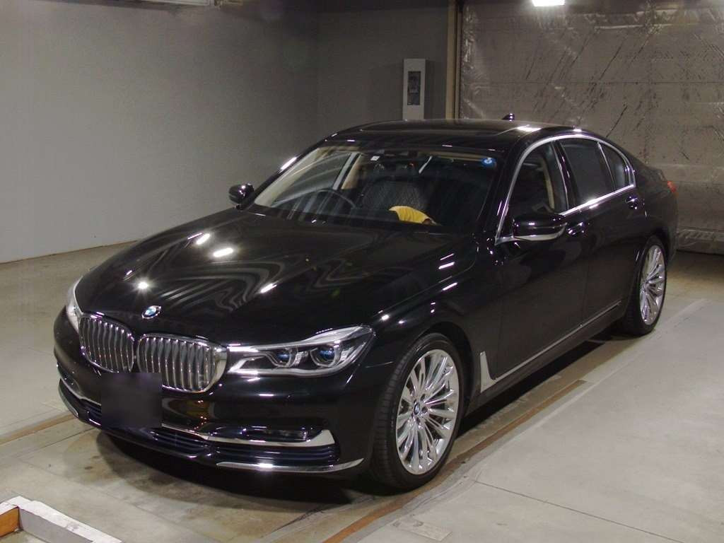 2017 BMW 7 Series 7A44[0]