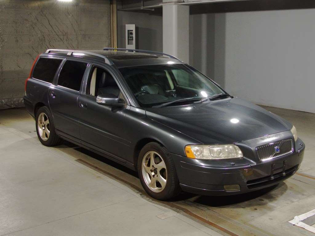 2007 Volvo V70 SB5244W[2]