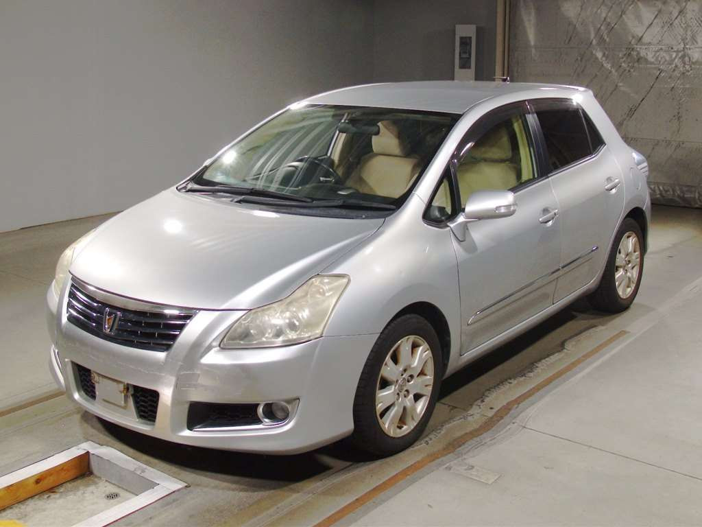 2011 Toyota Blade AZE156H[0]