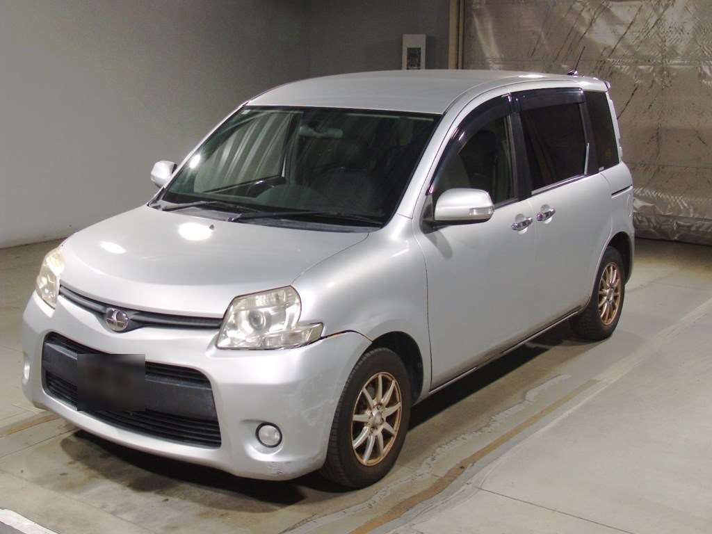 2012 Toyota Sienta NCP81G[0]