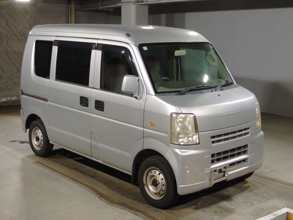 2010 Suzuki Every DA64V[2]