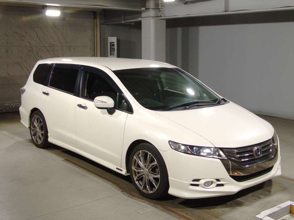 2011 Honda Odyssey RB3[2]