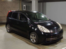 2011 Nissan Note