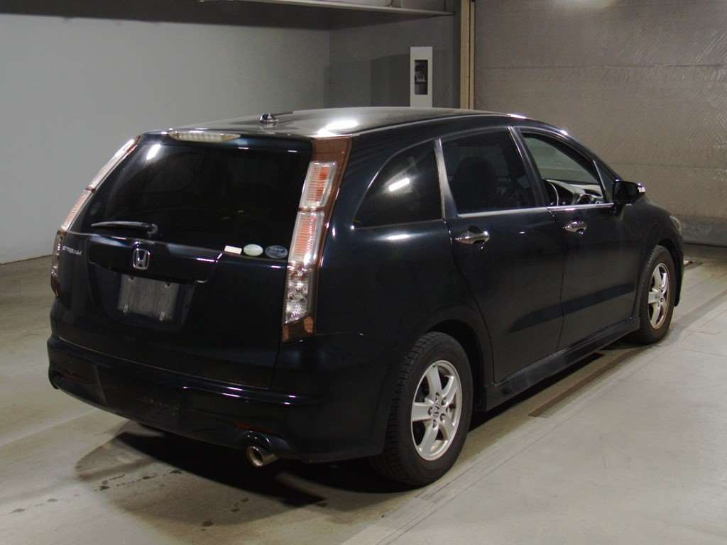 2010 Honda Stream RN6[1]